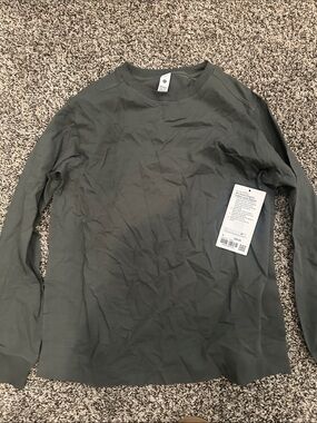 Lululemon All Yours Long-Sleeve Shirt
Palm Deco Small NWT